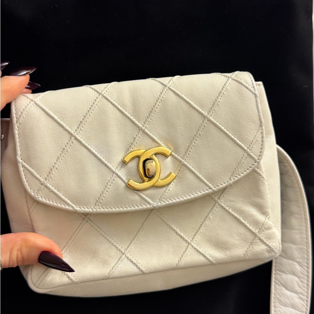 Chanel Cream Quilted belt Bag with Gold chain